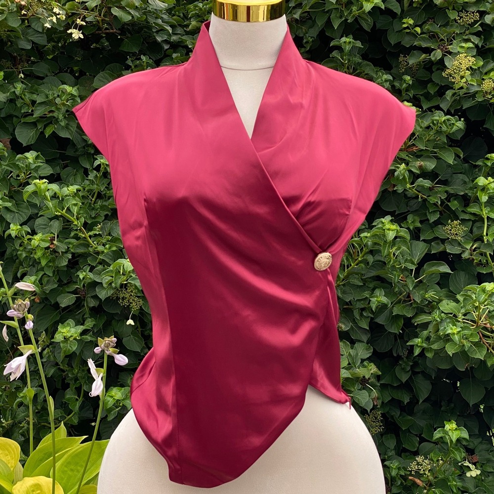 Acubi Regency Style Burgundy Asymmetric Satin Finish Top Elevated Romantic - S